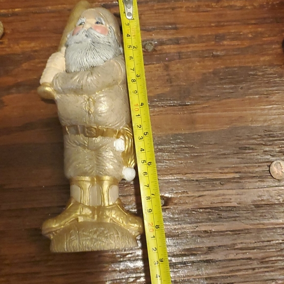 Santas - Picture 5 of 6